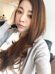Asian hair is also normally black and very straight. 63 Year Old Mom With Her 41 40 And 36 Year Old Daughters Stun The World With Their Youthful Looks Bored Panda