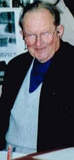 Riverina Rabbits: volunteers digging the dirt