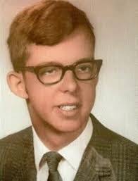 Bruce Underhill's Instagram, Twitter & Facebook