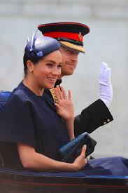 Elizabeth's father was george vi (1895 to 1952). Trooping The Colour Geburtstagsparade Fur Die Queen