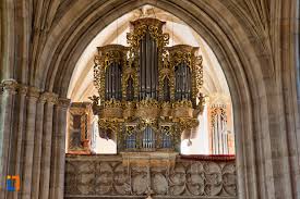 Biserica sf mihail din cluj. Biserica Sfantul Mihail Din Cluj Napoca Obiective Turistice Cluj DeÈ™tepÈ›i Ro
