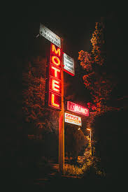 Neons Near A Motel In Katoomba At Night Best Iphone Wallpapers Neon Iphone Wallpaper