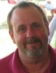 Shirley Moe's Instagram, Twitter & Facebook