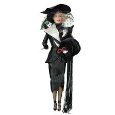 Кто такая (стервелла) круэлла де виль? Kukla Kollekcionnaya Kruella De Vil Disney Cruella De Vil Doll 101 Dalmatians In Pinstripes Great Villains Cena 1999 Grn Kupit V Dnepre Prom Ua Id 950787985