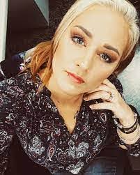 Eddie Vanzant's Instagram, Twitter & Facebook