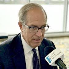 Robert Edick's Instagram, Twitter & Facebook