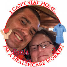 My husband is excited to try this for lunch tomorrow! Chicken mozzarella  pizza 🍕 370 calories, 33 grams of protein, 10WW points