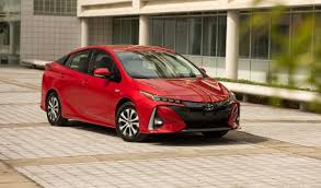 Toyota prius v, style and sustainability combined with cutting edge features and uncompromised performance. Toyota Prius Prime Features And Specs