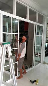 Harganya yang paling murah menjadi alasan mengapa banyak orang yang gandrung akan cermin gantung. Harga Cermin Tingkap Rumah Sabah Pagar Rumah
