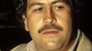 Pablo escobar (left), next to an image of wagner moura, who plays escobar on the show narcos. Escobar Pub Accused Of Glorifying Drug Lord S Reign Of Terror Bbc News