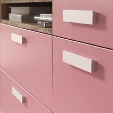 At these three rooms, we believe only true experts can help you realise your perfect spaces and make the project run as smoothly as possible. Kitchen Showrooms Find A Showroom Near Me Wren Kitchens