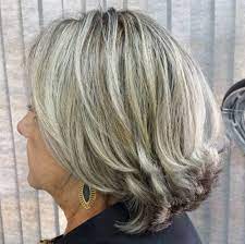 Best Hairstyles For Your 50s Shoulder Length Flip Best Haircuts For Women In Their 50s With Short O Hair Styles Medium Length Hair Styles Modern Hairstyles