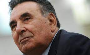 Fakat ihale bedelini benim verdiğim miktara çıkarttılar dedi. Garipoglu Aydin Dogan Poas I Medya Gucuyle Aldi