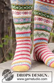 Winter Carnival Socks Drops 193 1 Free Knitting Patterns