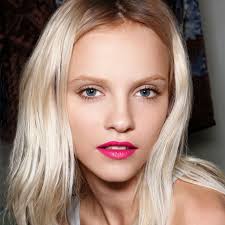 Beach hairstyles for long hair pretty hairstyles easy hairstyles hairstyles pictures hairstyle ideas style hairstyle men's hairstyle popular hairstyles formal hairstyles. Colorist Victoria Hunter Shares Her Favorite Root Cover Up Products Hairstyles And Products To Hide Gray Hair And Roots