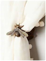 The babylon bee is your trusted source for christian news satire. Abelhinha Queen Bees Home Decor Accessories Bee