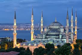 Vi har även information om att boka hotell i istanbul och flygresor till istanbul. Bakgrundsbilder Istanbul Bla Mosken Istanbul Palats Turkiet Natt