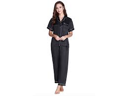 Amazon S Top Rated Silk Pajamas For Your Best Night Of Sleep Ever Southern Living