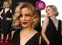 Best Red Carpet Appearance By An Aussie Melissa George Hollywood Hair Hair Styles Old Hollywood Hair