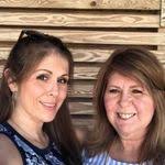 Lisa Stonebraker's Instagram, Twitter & Facebook