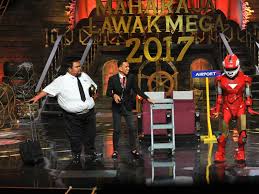 Tonton maharaja lawak mega mlm 2017 minggu 11 secara full online. Dzawin Peroleh Markah Tertinggi Di Separuh Akhir Adakah Juara Maharaja Lawak Mega 2017 Seorang Peserta Indonesia Kaw Rojak Daily