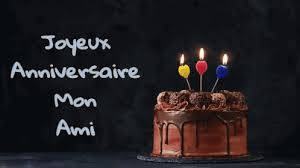 Joyeux anniversaire champagne, vidéo joyeux anniversaire, video anniversaire, anniversaire musique gif animé humour anniversaire joyeux anniversaire. Les Minions Joyeux Anniversaire Gif