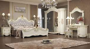 Das hauptelement des innenraums ist ein bett, dessen kopfteil zum haupthighlight des raumes wird. Barock Schlafzimmer Adriana In Beige 7 Teilig