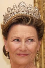 Tiara Mania: Queen Josephine of Sweden's Diamond Tiara