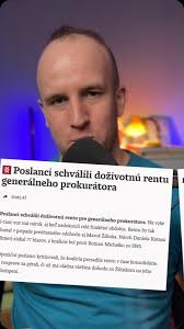 Slovenská politika je naruby: Dankovi prichádza na pomoc ďalšia opozičná  strana! Karty zamiešal aj Pellegrini Dankov boj proti transakčnej dani  pokračuje. SNS cez víkend avizovala, že na májovú schôdzu predloží návrh na