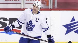 2021 toronto maple leafs tickets on sale, view seating charts & game schedules online. Maple Leafs John Tavares Visits Team Practice Facility Eminetra Canada