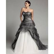 Gothic wedding dresses come in a variety of materials, cuts, and styles. Gothic Wedding Dresses You Ll Love In 2021 Visualhunt
