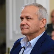 Billy Raul Escobar es el nuevo superintendente de Sociedades