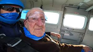 91-year-old Ray Holley takes first ever skydive