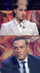 Antonio Rossi pone en su sitio a Carlo Costanzia y les acusa a él y a Alejandra Rubio de mentirosos y falsos con Laura Matamoros ante la atenta mirada de Terelu Campos en De Viernes con Santi Acosta ...