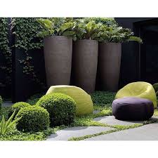 From Yesterday S Outdoor Column By Richard Unsworth Small But Mighty How To Max Out A Mini Sized Garden Tip Garden Design Landscape Design Small Garden