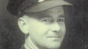 Old photos recall the day the Maheno went aground