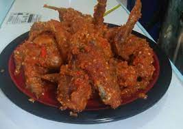 Kalian dapat memasak baso mercon (tanpa kuah) hanya dengan menggunakan 10 bahan dan 4 langkah saja. Resep Sayap Mercon Oleh Fita Rosita Cookpad