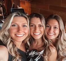 Love my Daughters. Boy, am I a lucky guy!❤️ #nationaldaughtersday