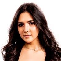 Lilian Mejia's Instagram, Twitter & Facebook