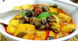 Ayam juga boleh digantikan dengan daging sapi. Mi Kari Nyonya Sedap Gua Cakap Lu