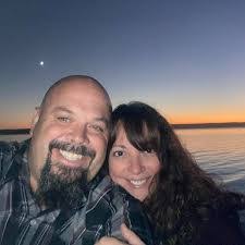 Brent Wilcox's Instagram, Twitter & Facebook