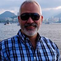 9 "Daniel Poll" profiles