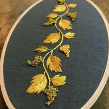 Pin By Zaara Khan On Handworks And More Flower Embroidery Designs Hand Embroidery Dress Hand Embroidery Designs