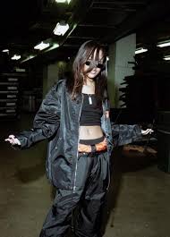 Okružní litoměřice, american style nehty. 740 Aesthetic Wall Ideas In 2021 Black Girl Aesthetic 90s Hip Hop Fashion Black Beauties