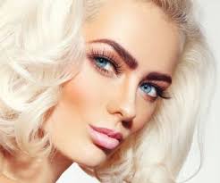 Whether you're looking to maintain icy locks, or you just want to remove the pigment in your hair to dye it. Discover Platinum Blonde Hair