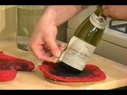 Removing Labels From Wine Bottles Youtube