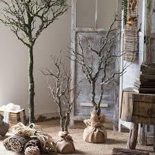 Pin Von Monika Roth Auf Ostern In 2020 Kunstliche Pflanzen Baume Pflanzen Winterdekorationen