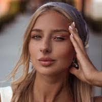 Jessie Fay's Instagram, Twitter & Facebook