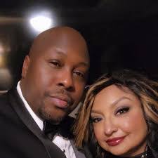 Mireya Jones's Instagram, Twitter & Facebook