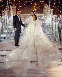 Happeningnow Love A Bride Who Dares To Be Beautifully Different Don T Miss Tonight S Heavenly Bride Wedding Gowns Lebanese Wedding